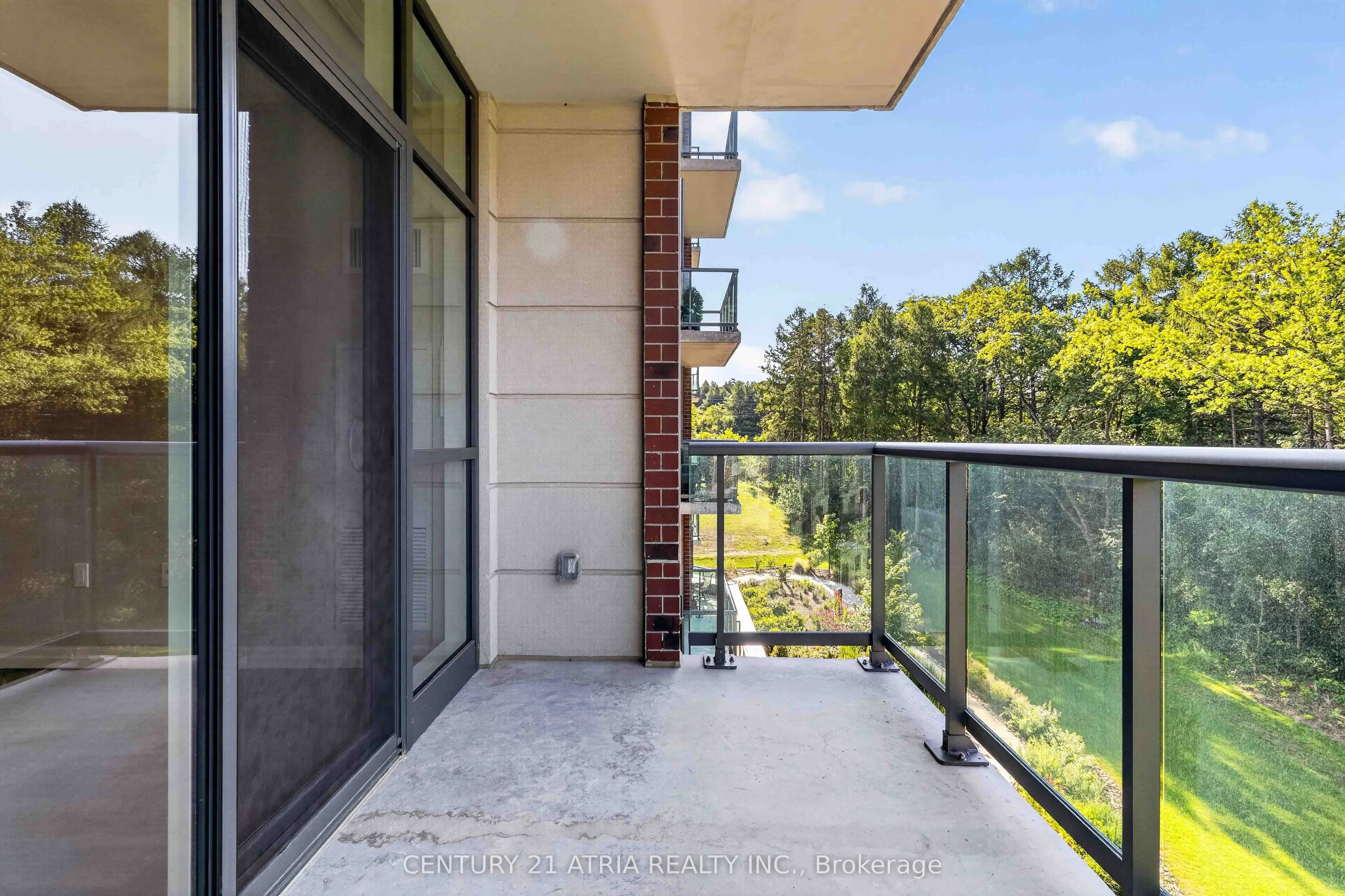 460 William Graham Drive #306