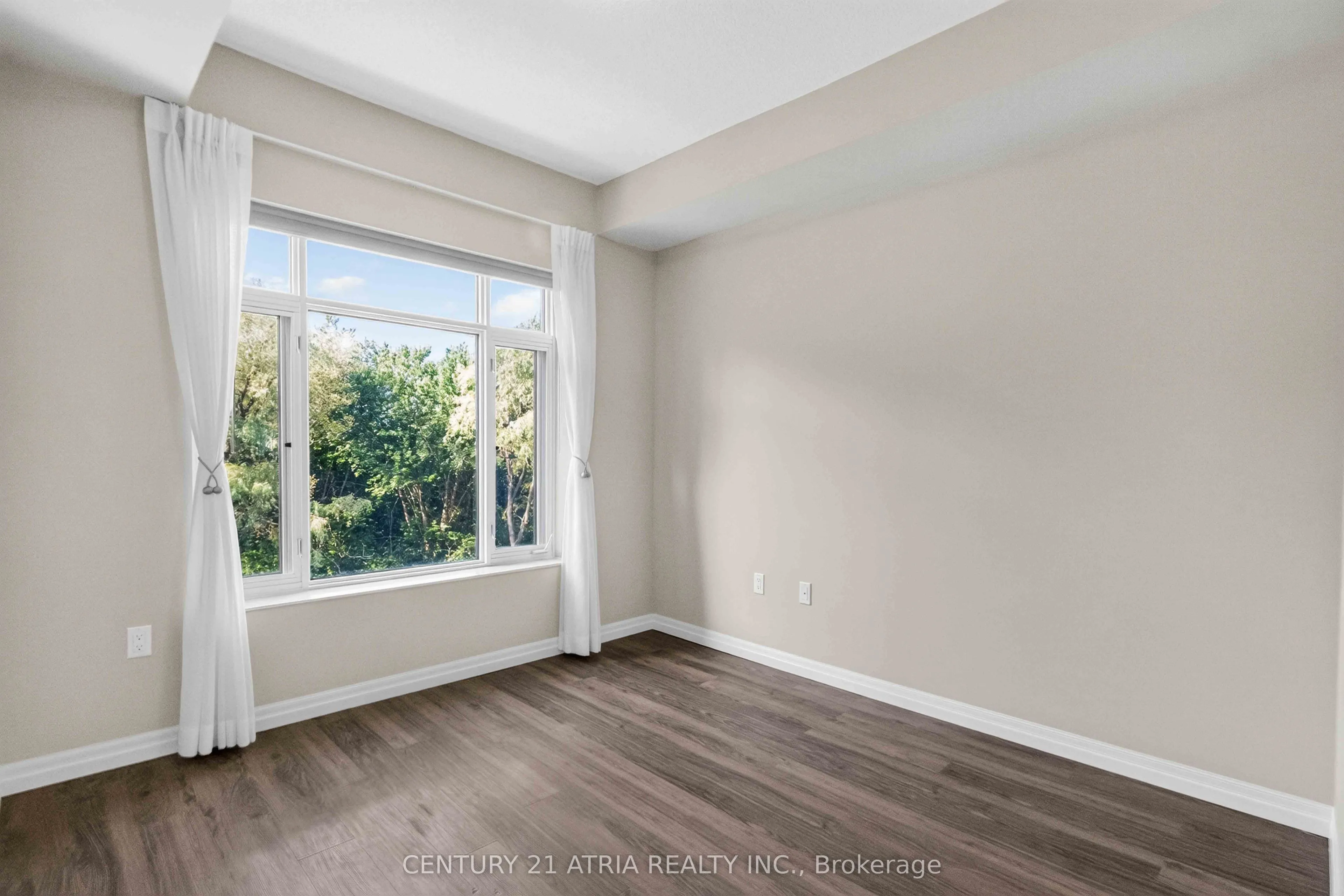 460 William Graham Drive #306