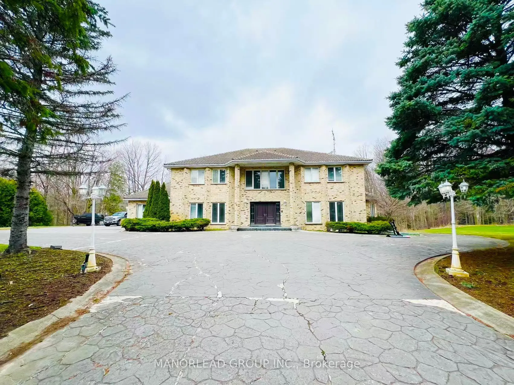 270 Greenbrooke Drive