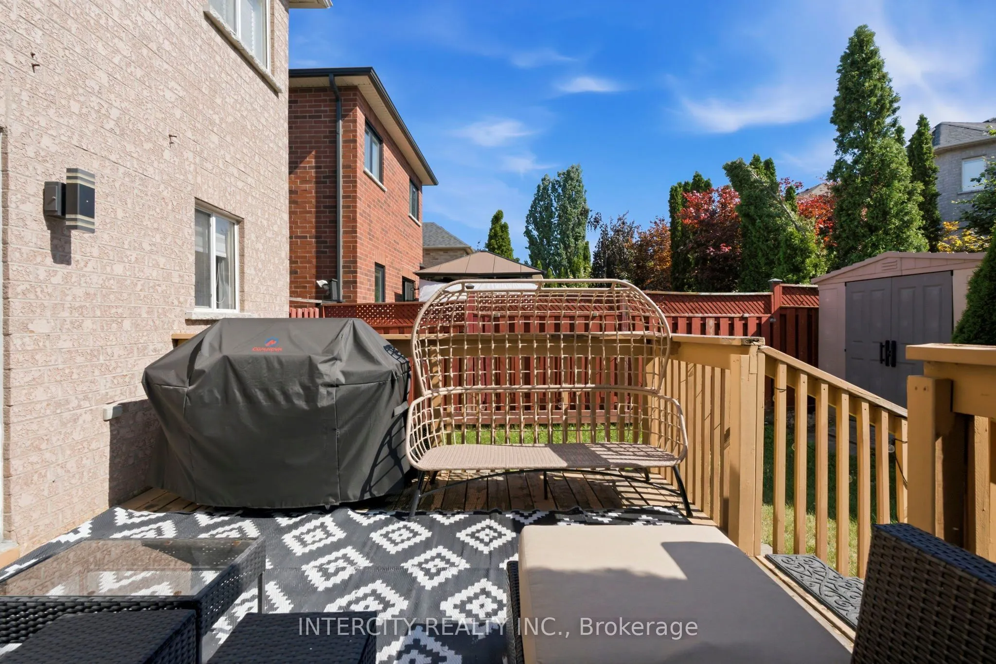 93 Chalone Crescent