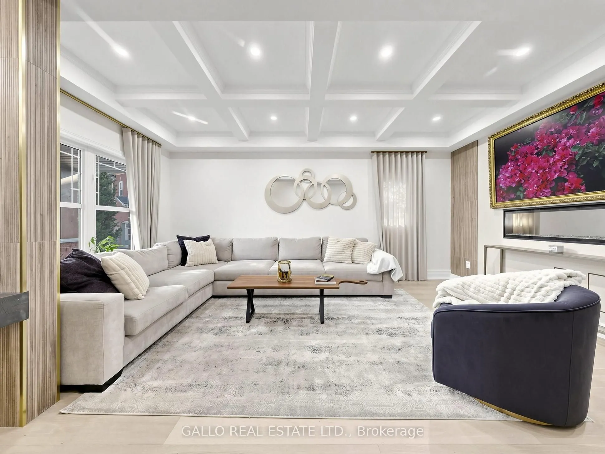 111 Pondmede Crescent