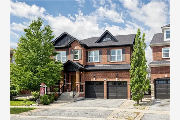 111 Pondmede Crescent