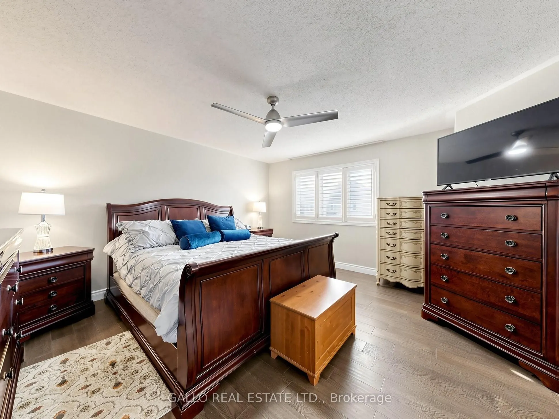 111 Pondmede Crescent