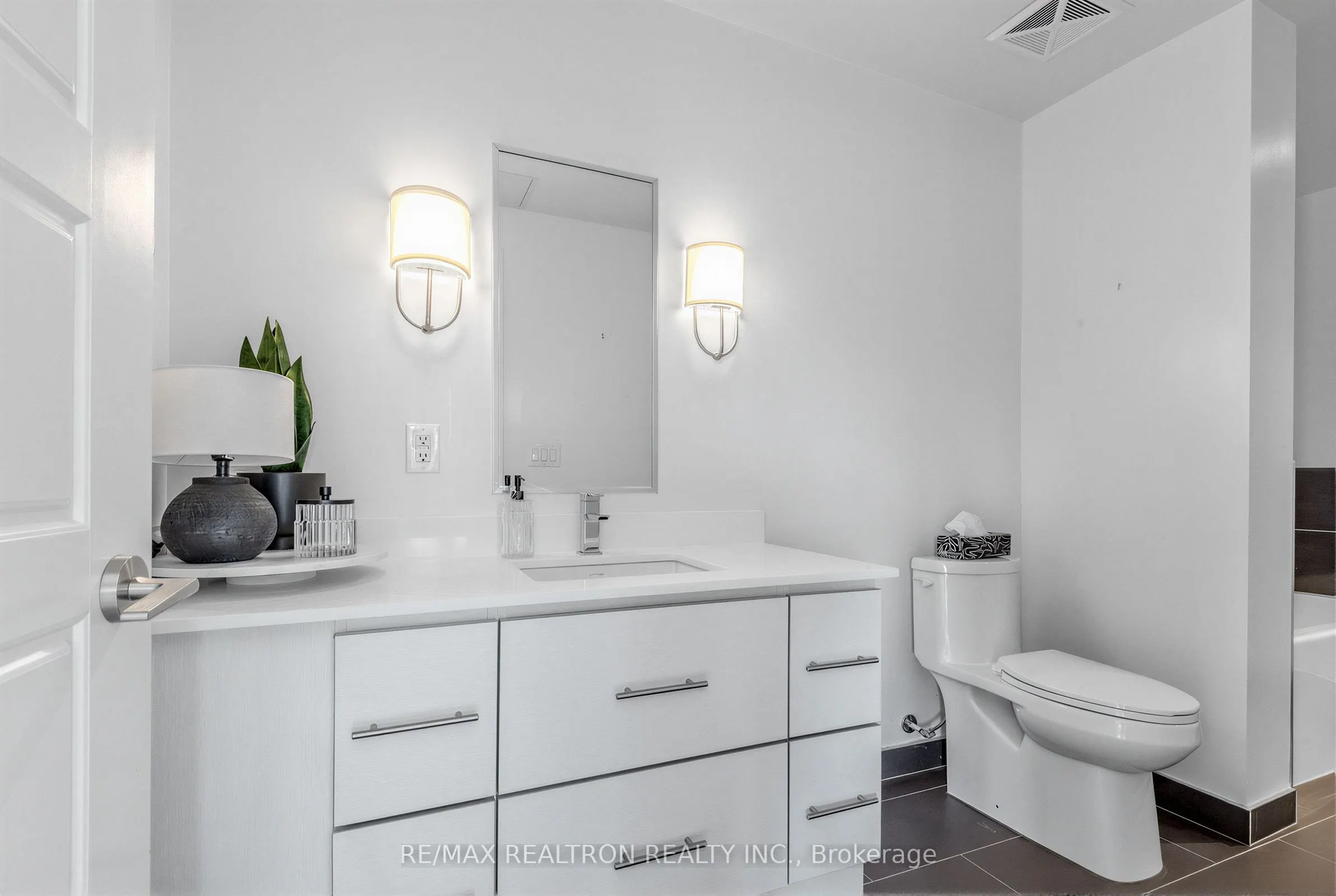 233 Broward Way #8