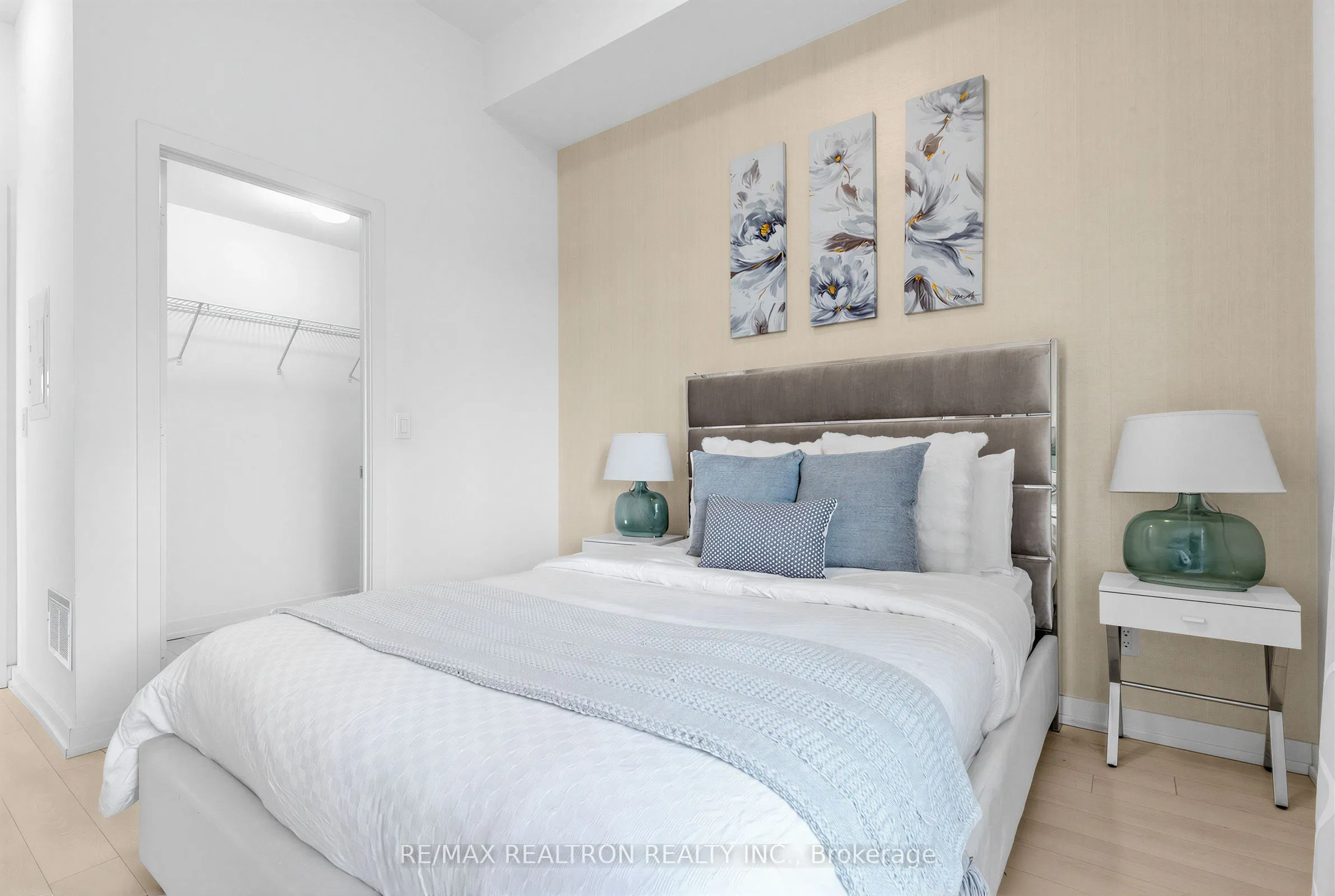 233 Broward Way #8