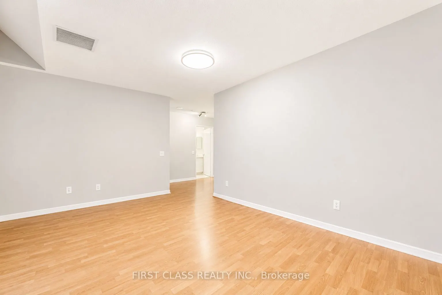 91 Townsgate Drive #106