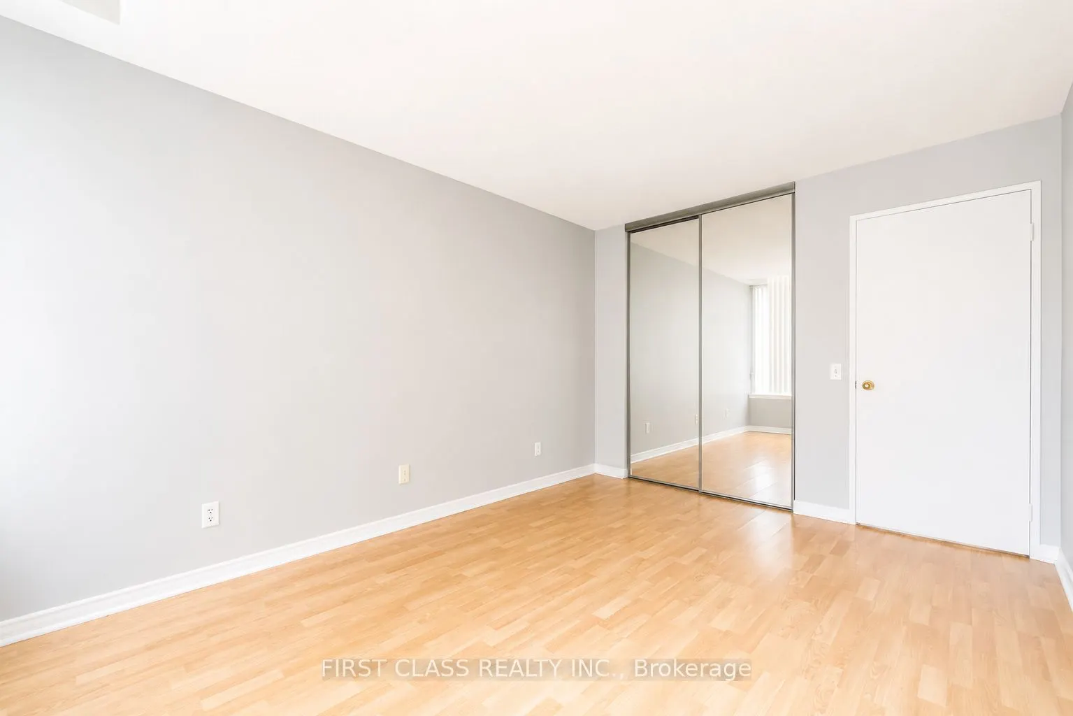 91 Townsgate Drive #106