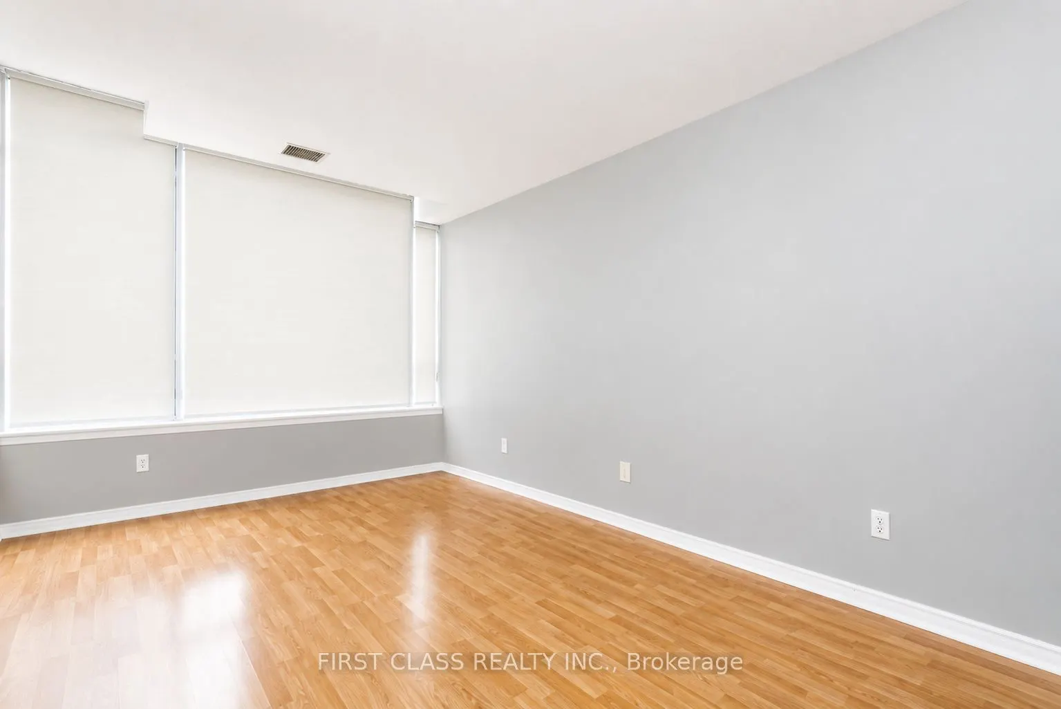 91 Townsgate Drive #106