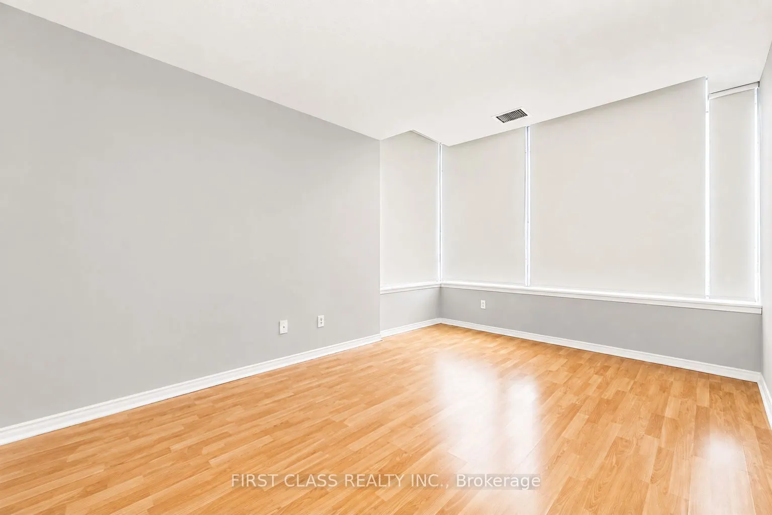 91 Townsgate Drive #106