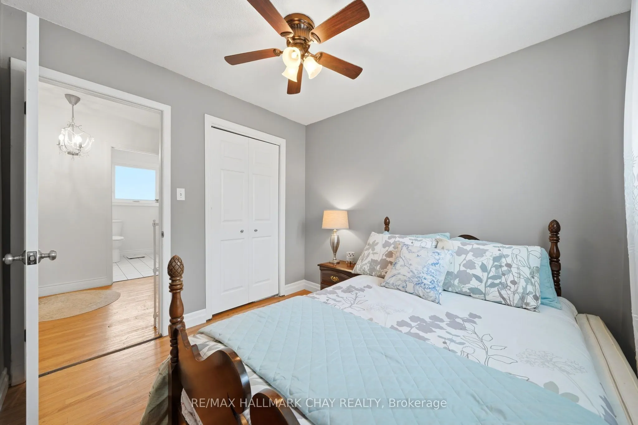 96 Maple Avenue W