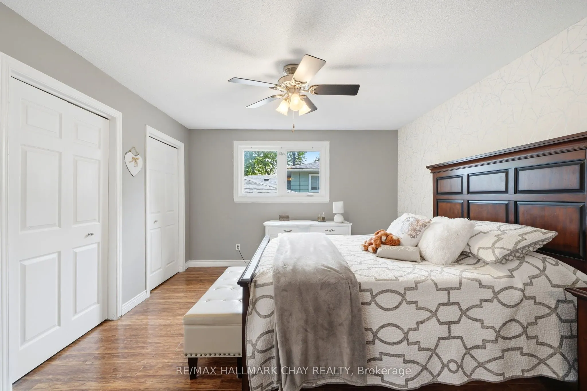 96 Maple Avenue W