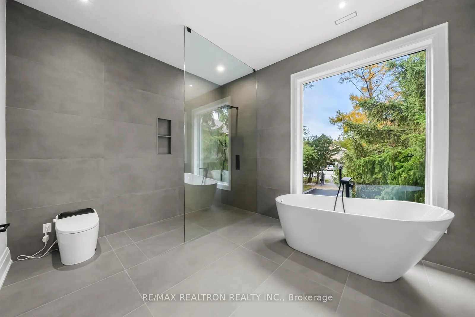 41 Sprucewood Drive