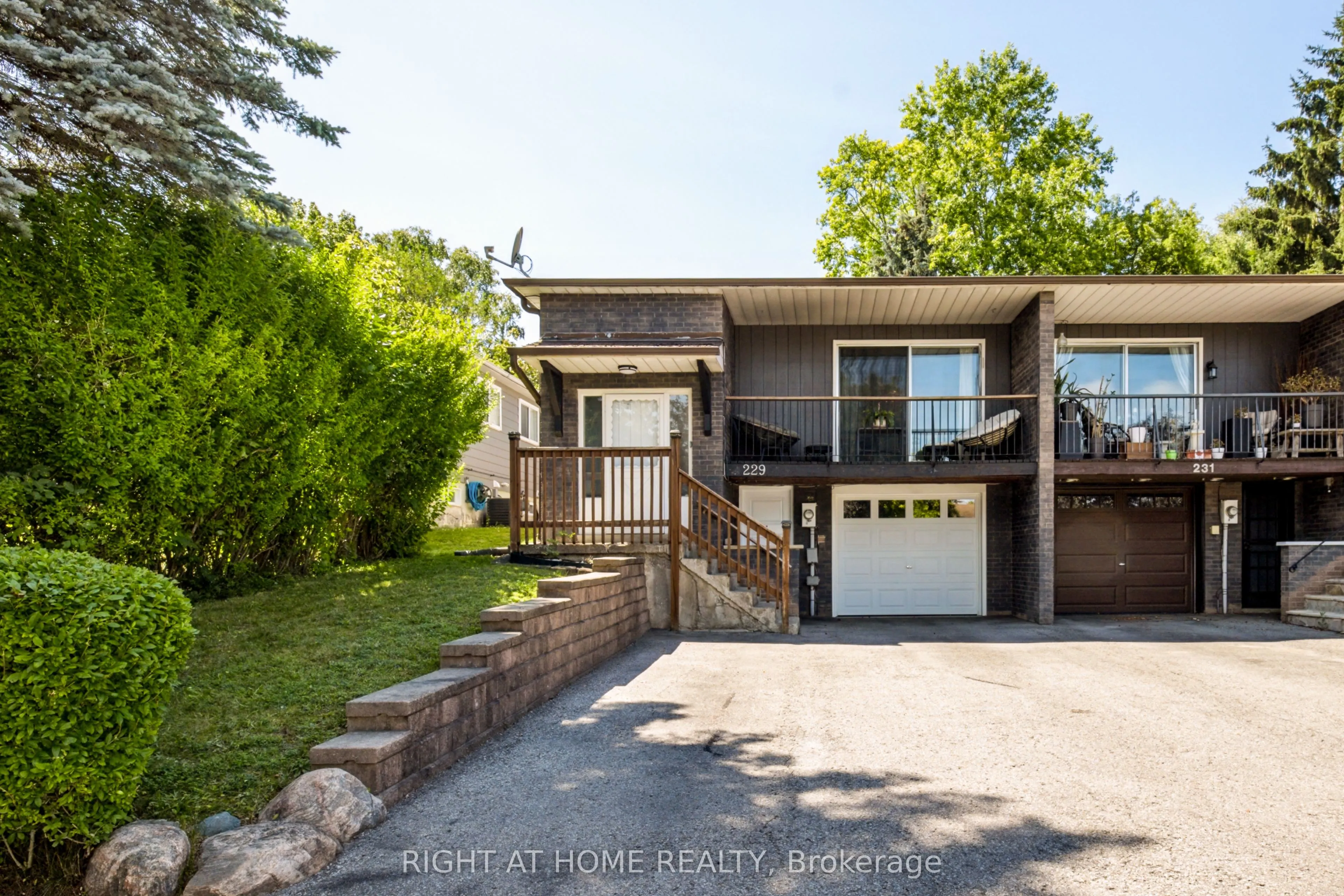 229 Britannia Avenue