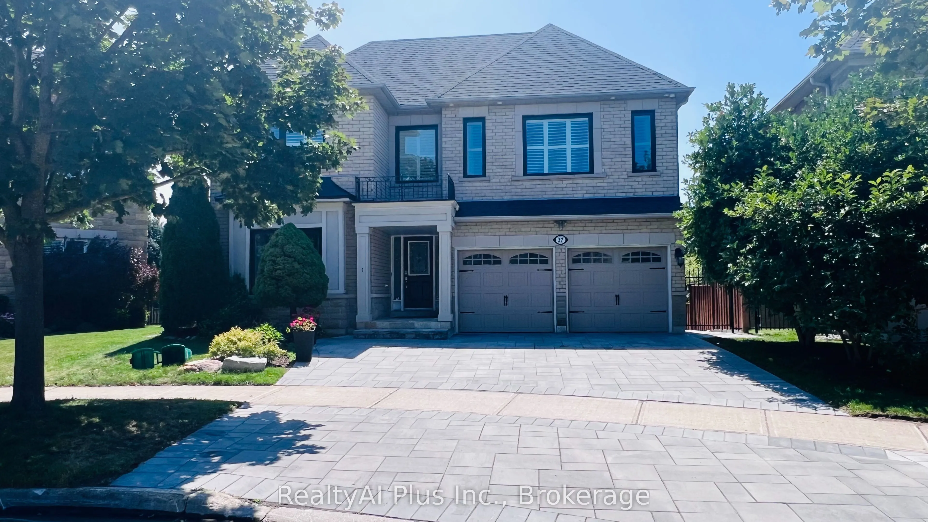 37 Bowhill Drive #Walk-Out Basement