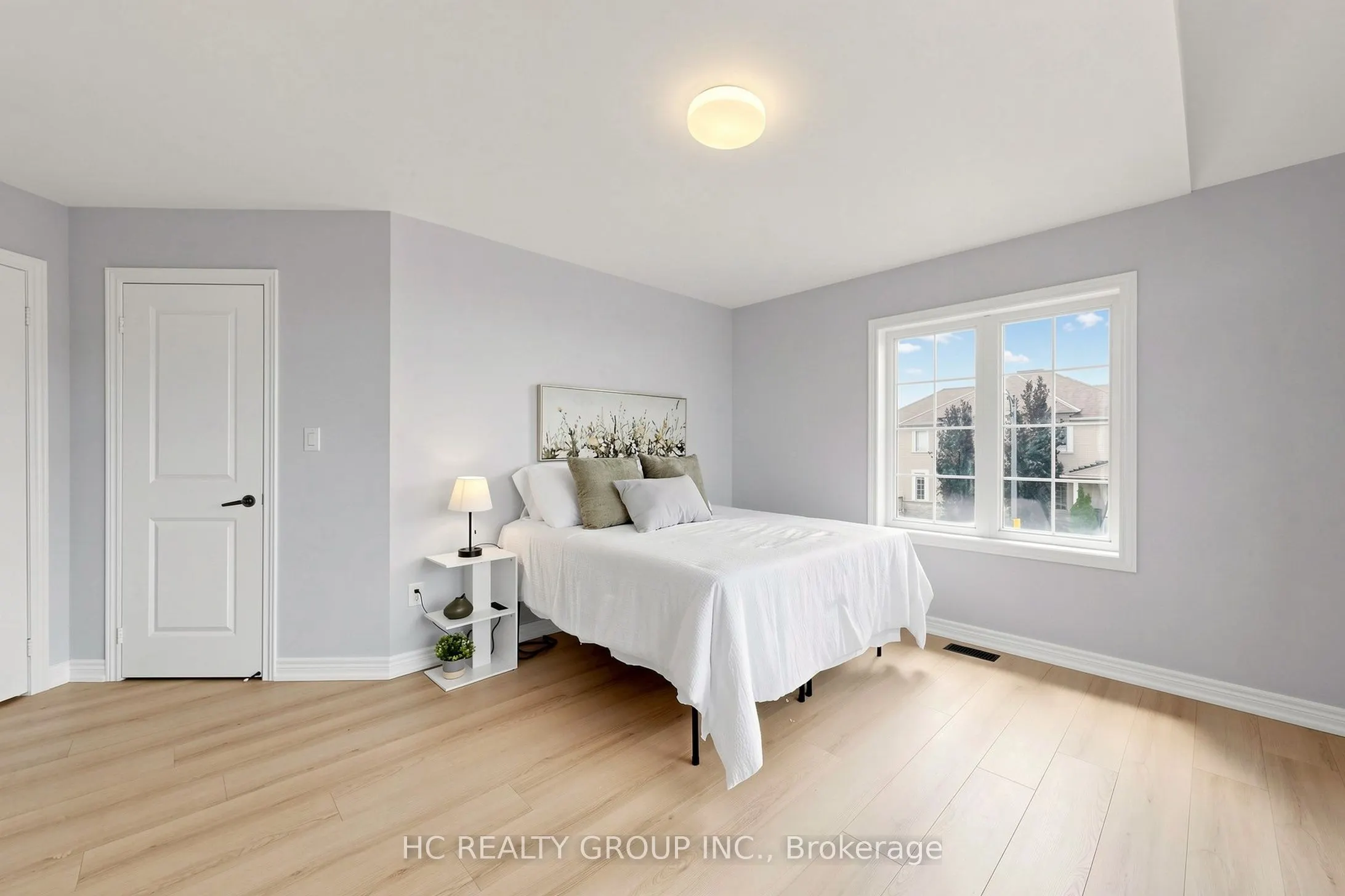 2 Apple Grove Court