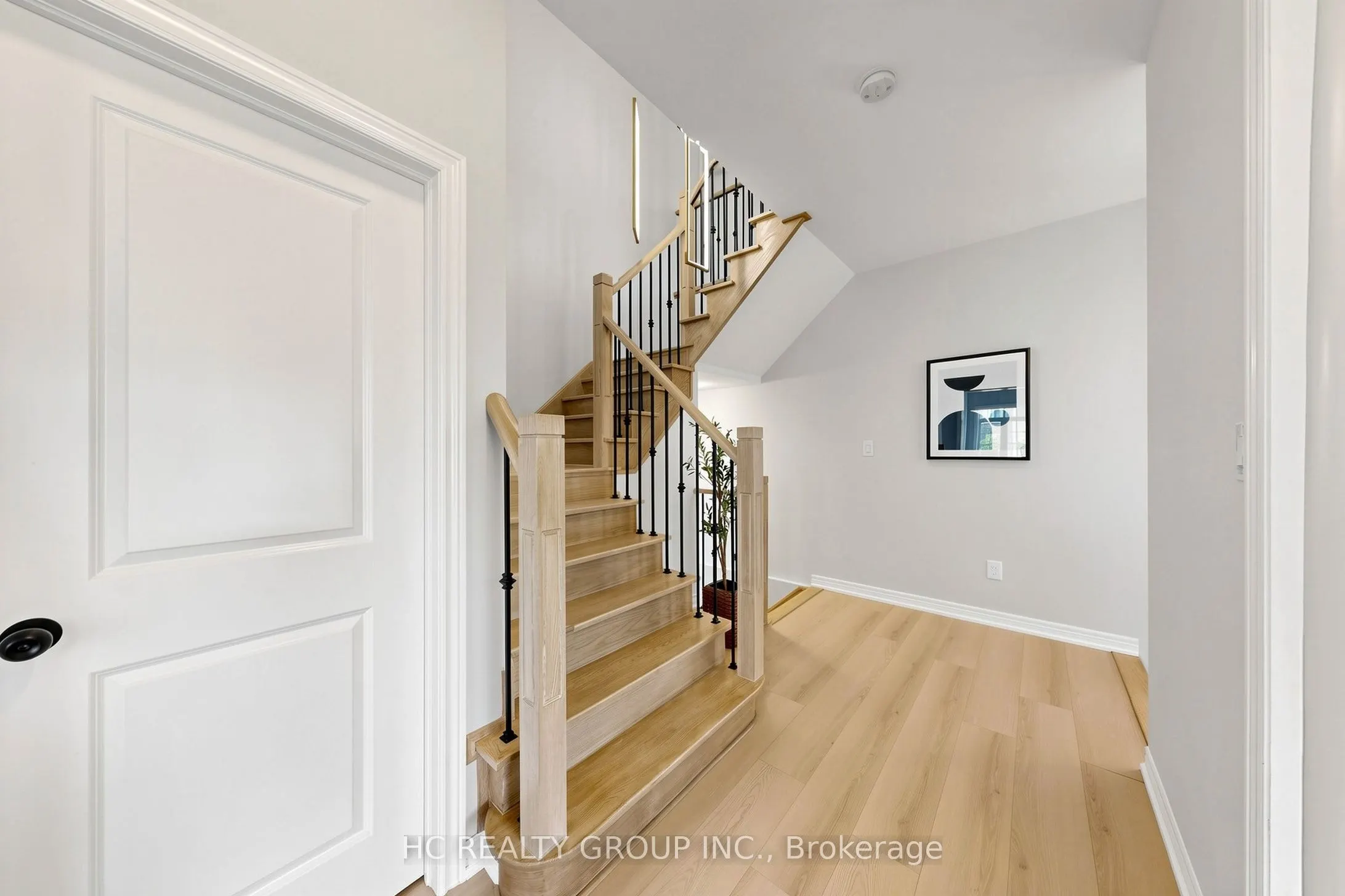 2 Apple Grove Court