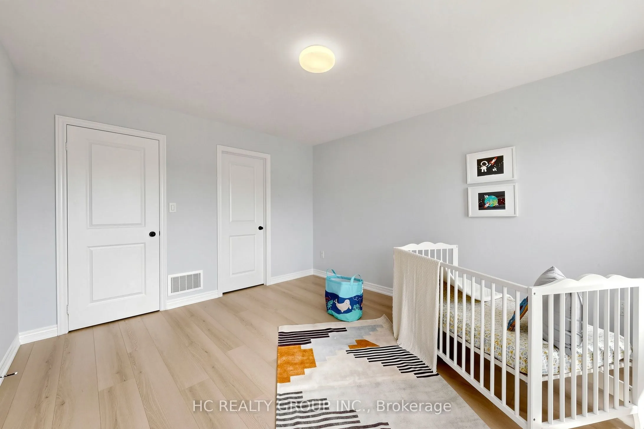 2 Apple Grove Court
