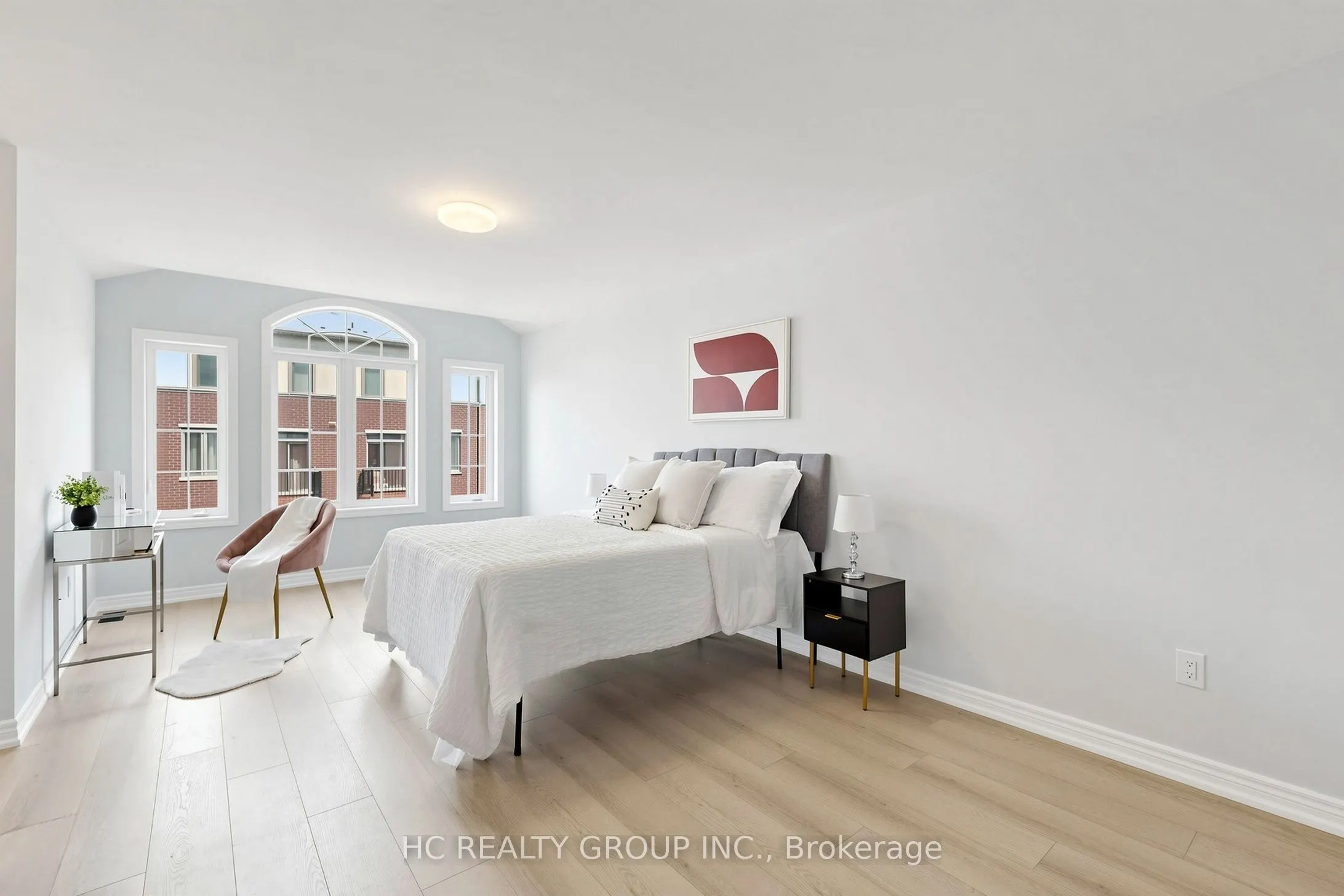 2 Apple Grove Court