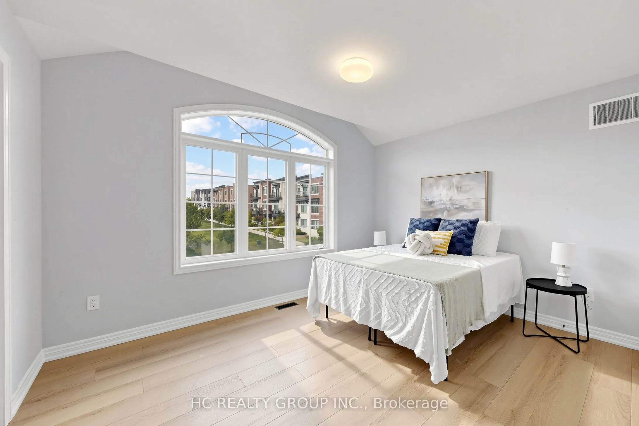 2 Apple Grove Court