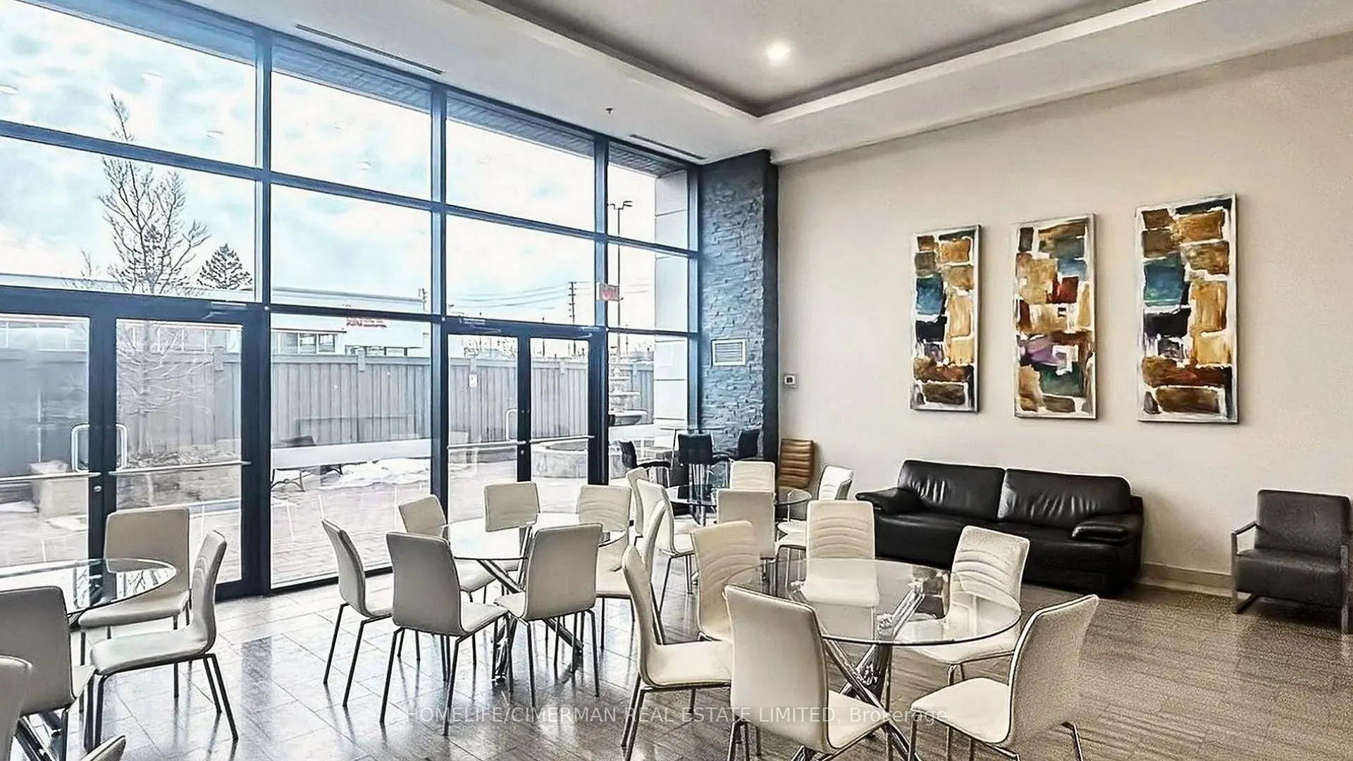 12 Woodstream Boulevard #118