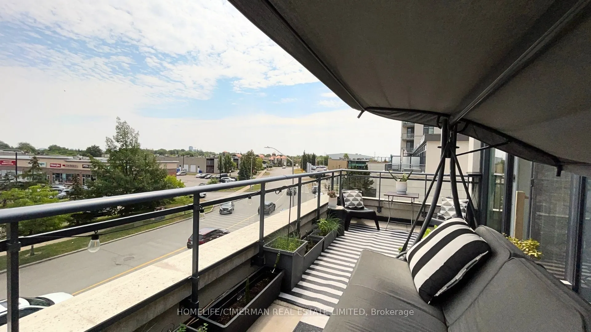 12 Woodstream Boulevard #118
