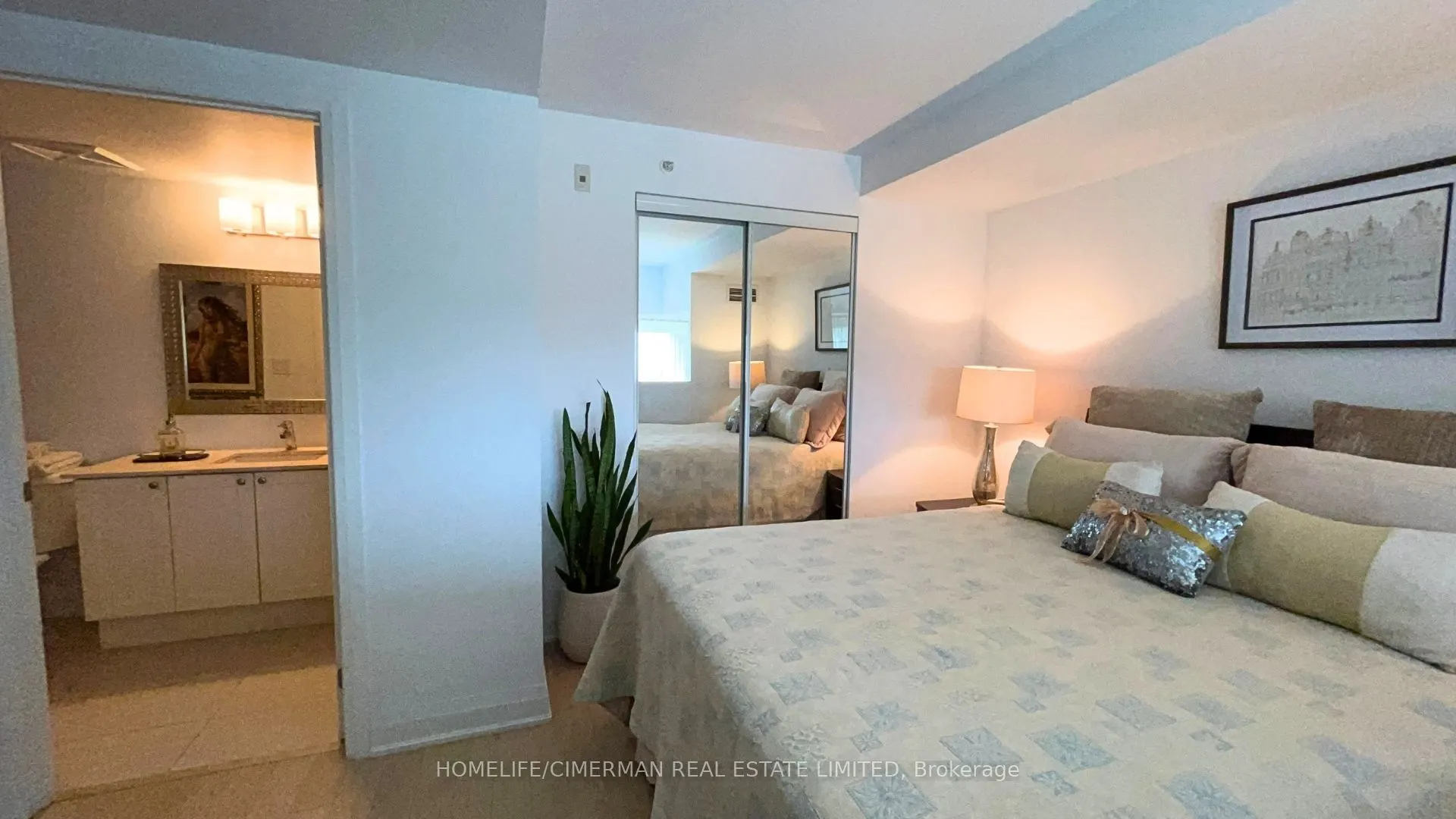12 Woodstream Boulevard #118