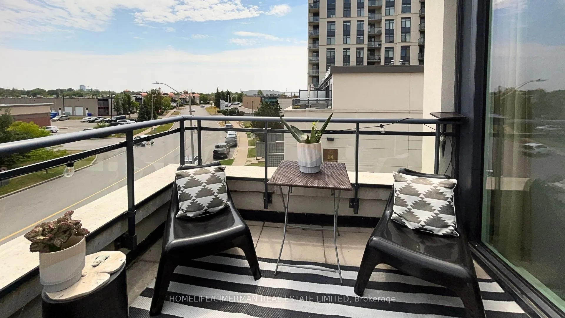 12 Woodstream Boulevard #118
