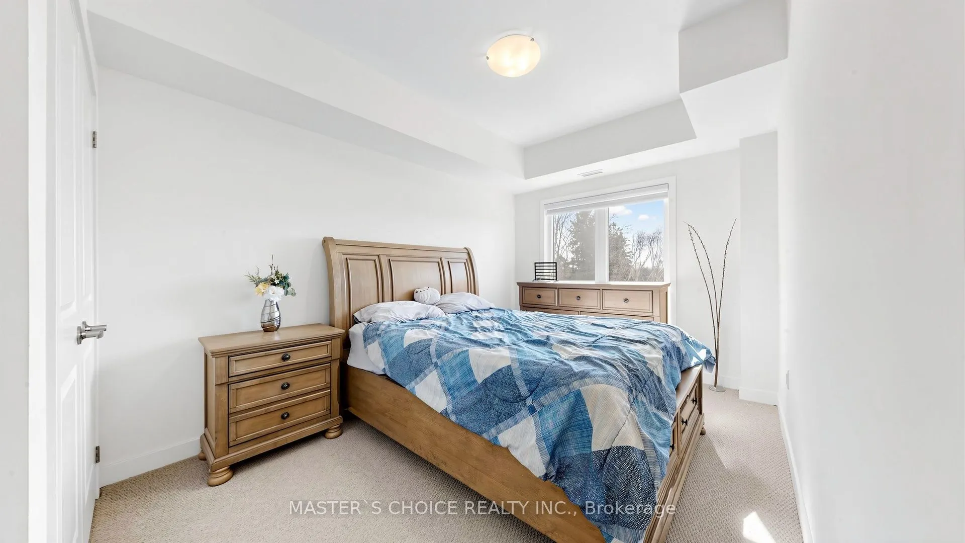 56 Elizabeth Street #1404