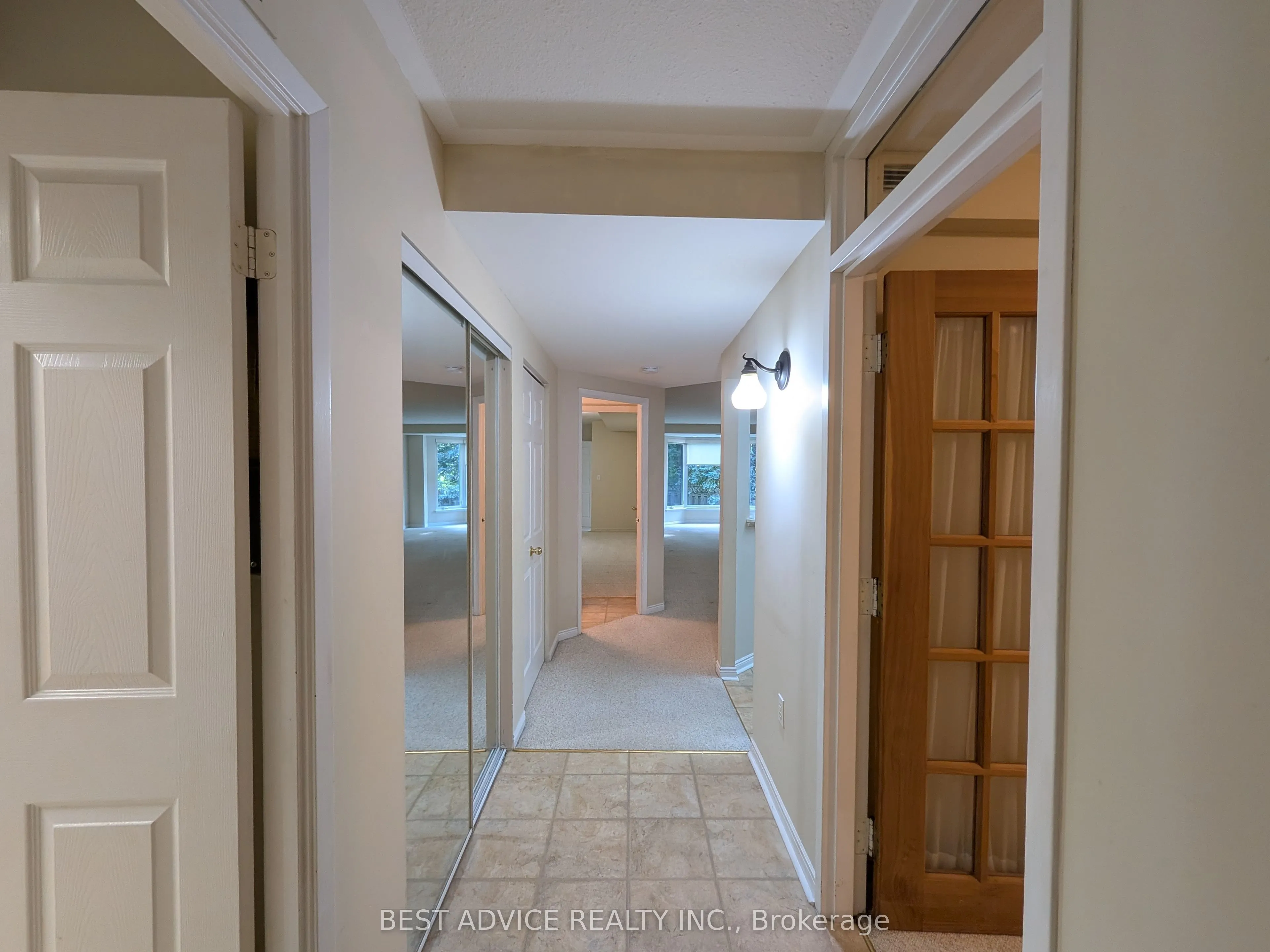 85 Wellington Street W #104