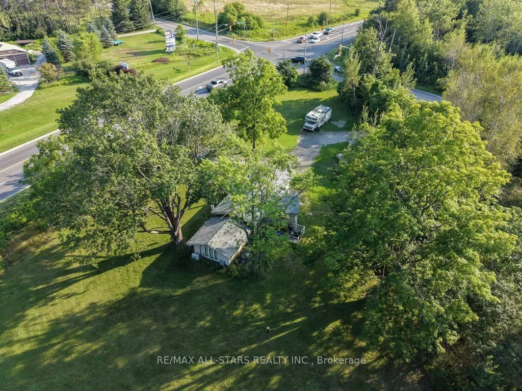 6059 6th Concession