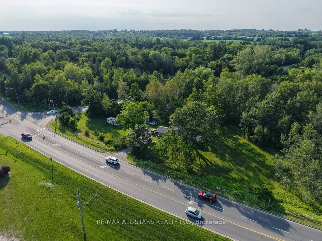 6059 6th Concession