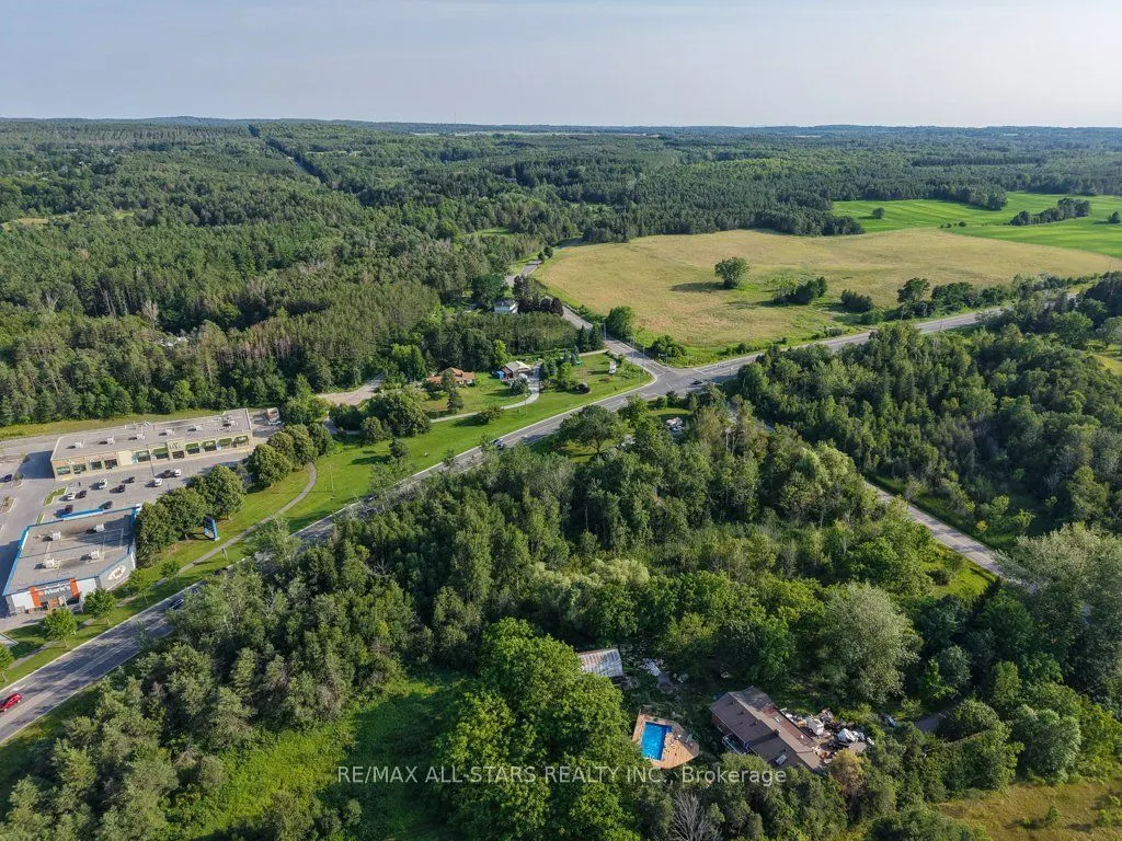 6059 6th Concession