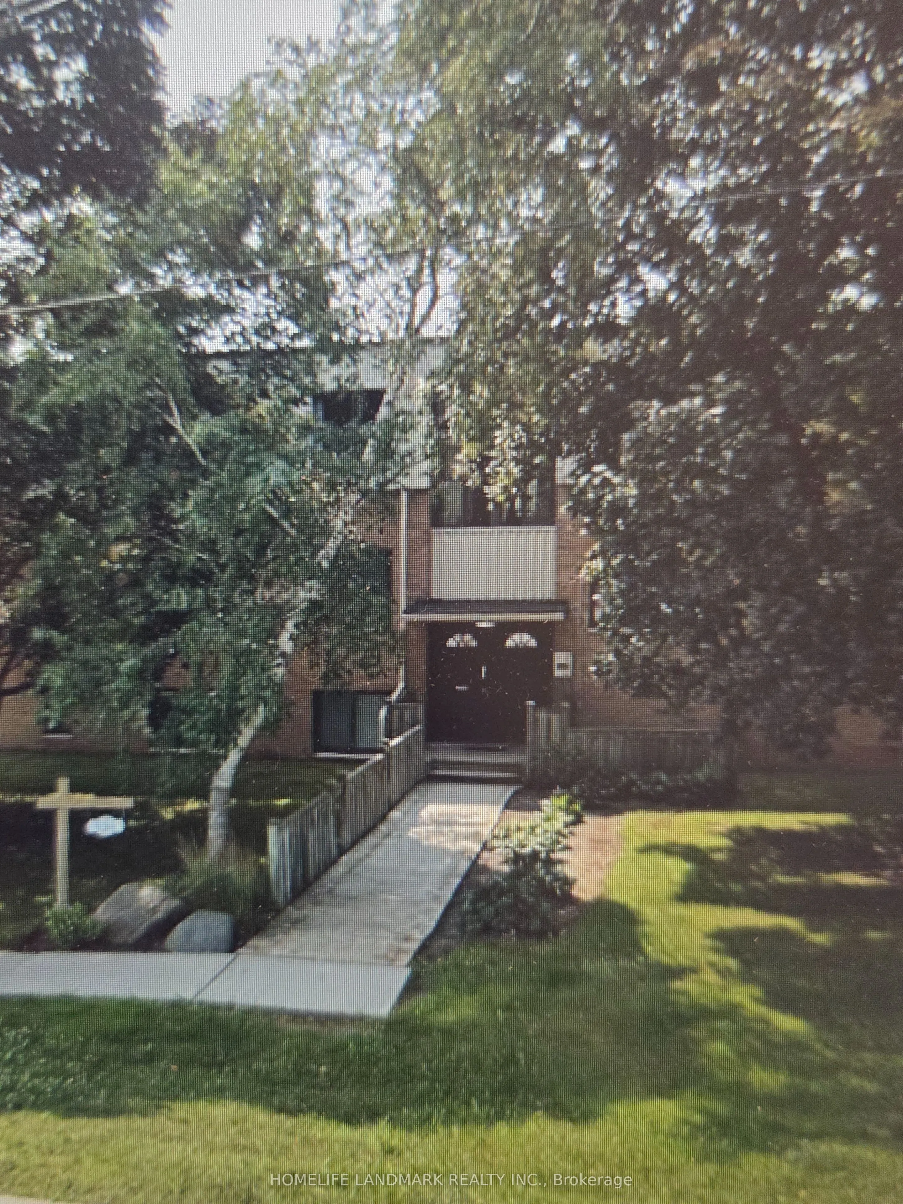 136 Scanlon Avenue #12