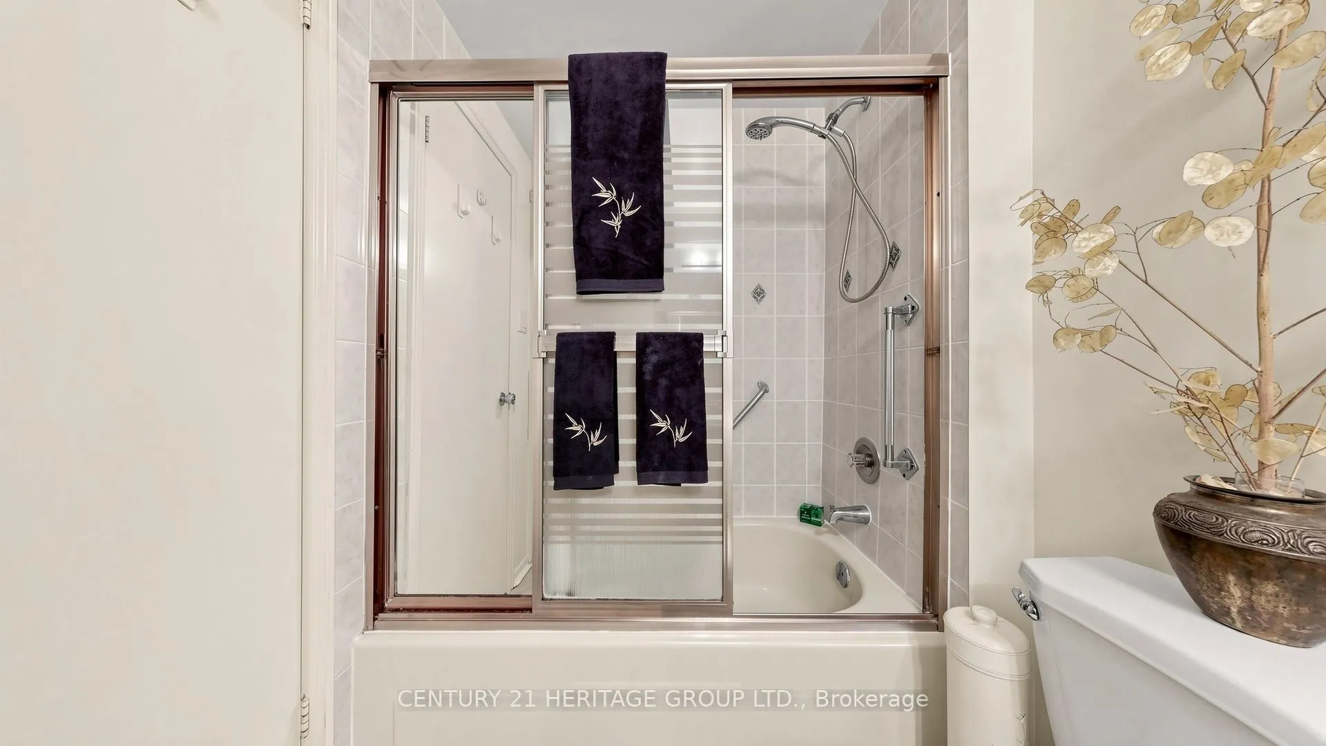 27 Dunkeld Way #37