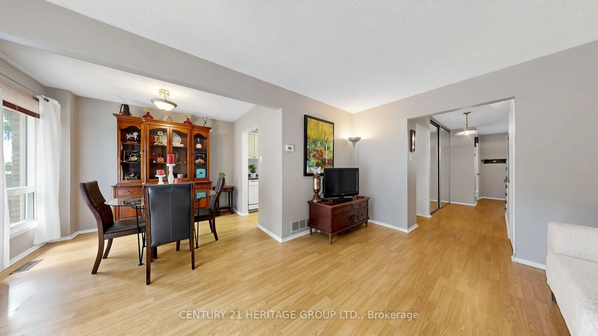 27 Dunkeld Way #37
