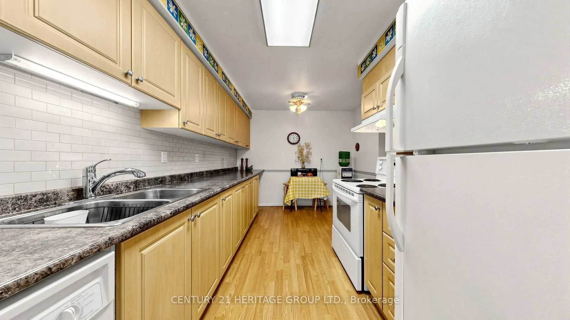 27 Dunkeld Way #37