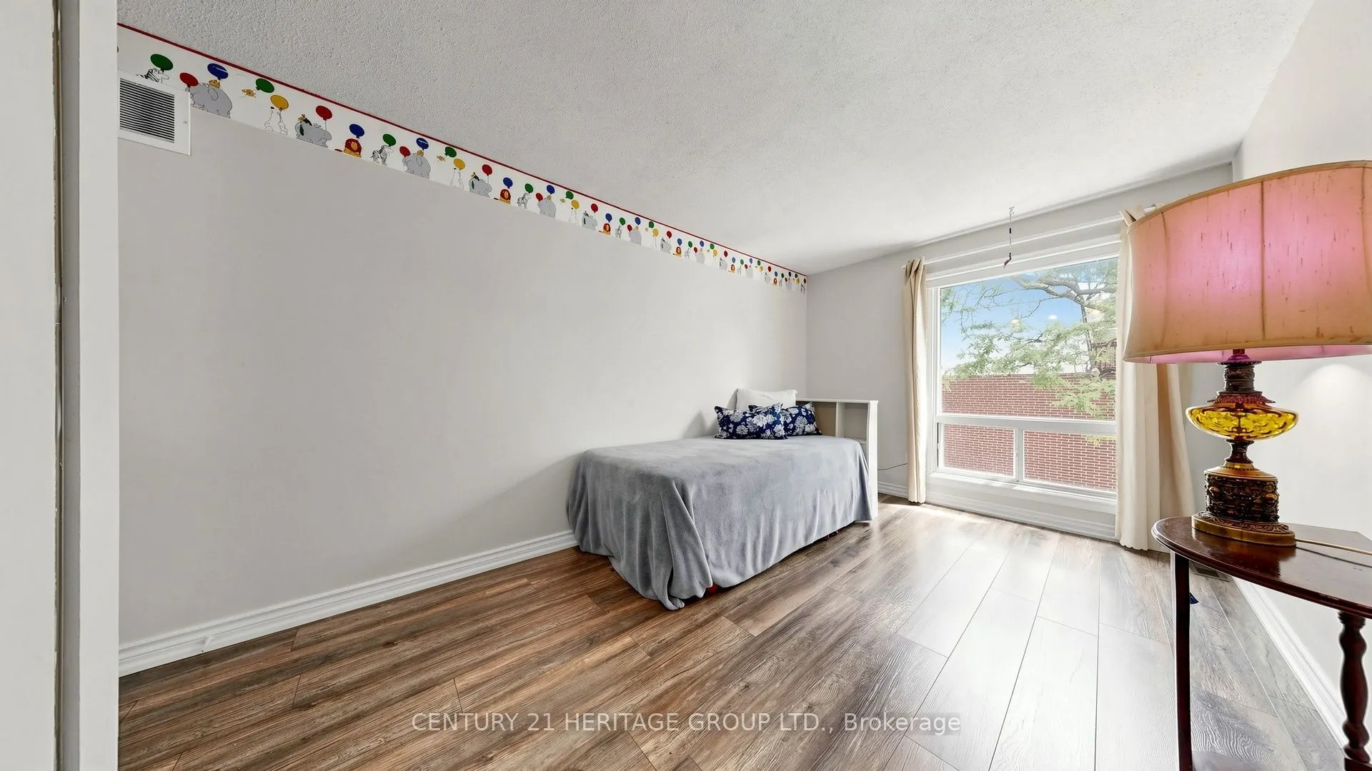 27 Dunkeld Way #37