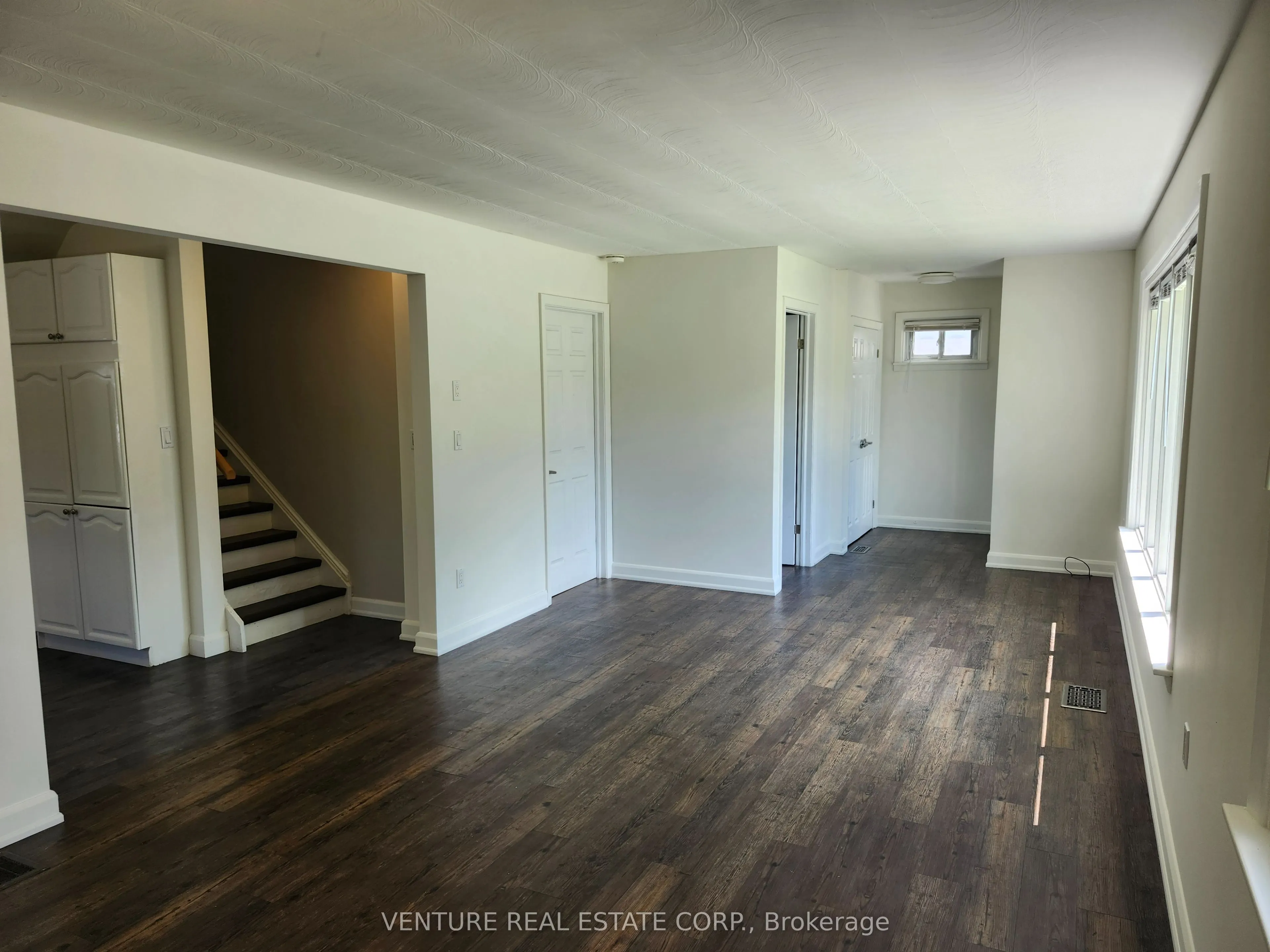 6 Sullivan Drive