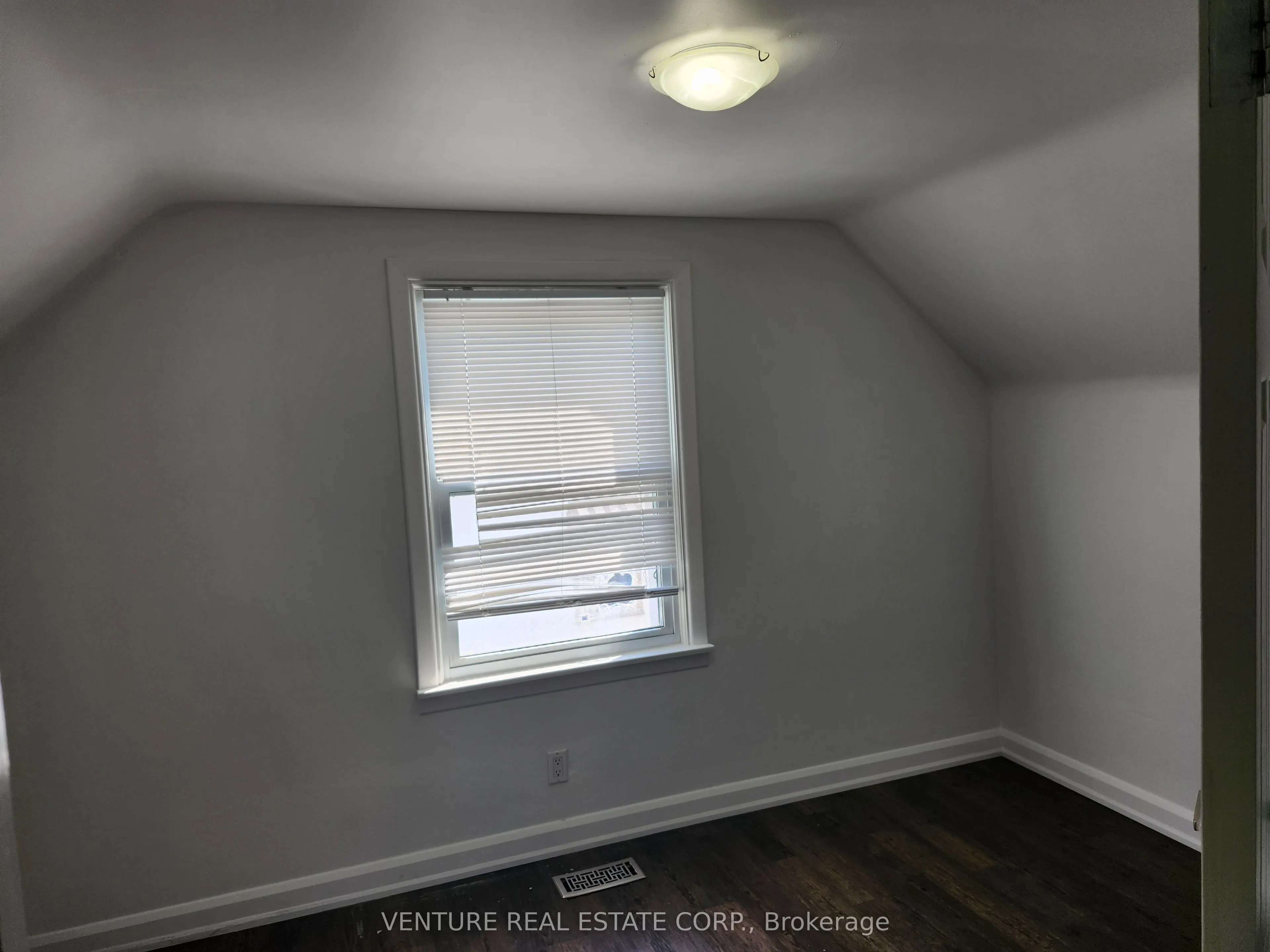 6 Sullivan Drive