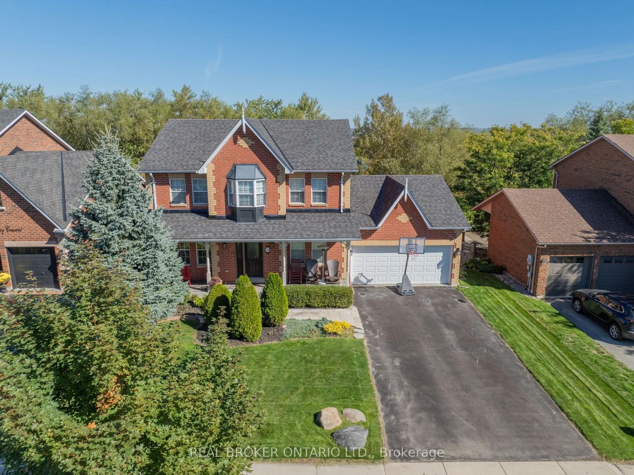 38 Galloway Crescent