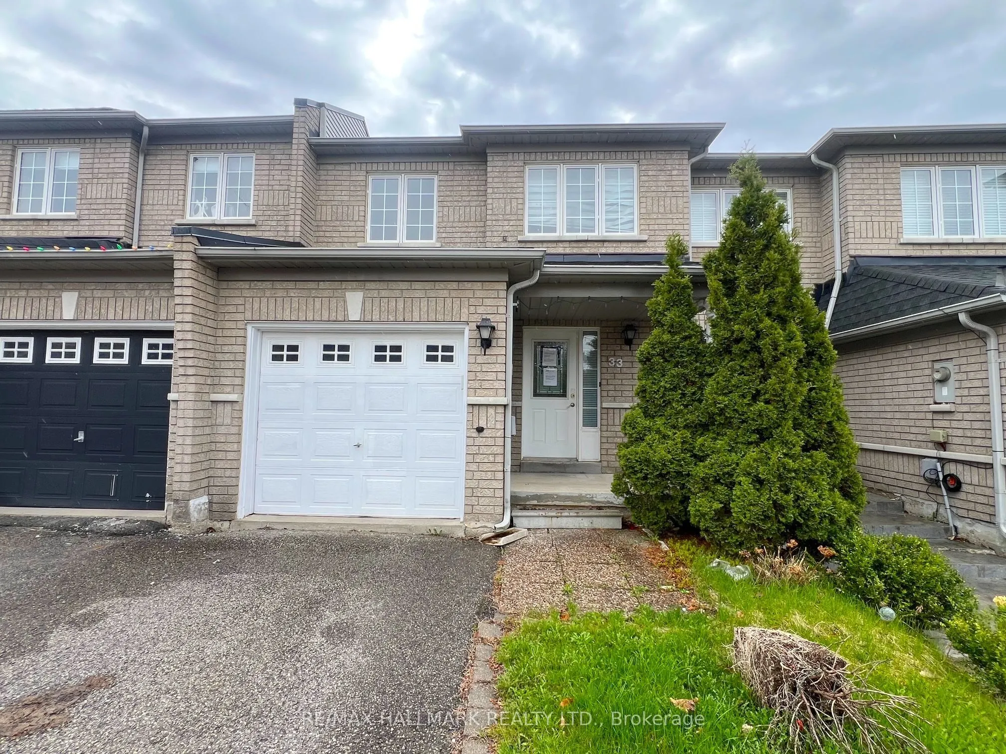 33 Lodgeway Drive