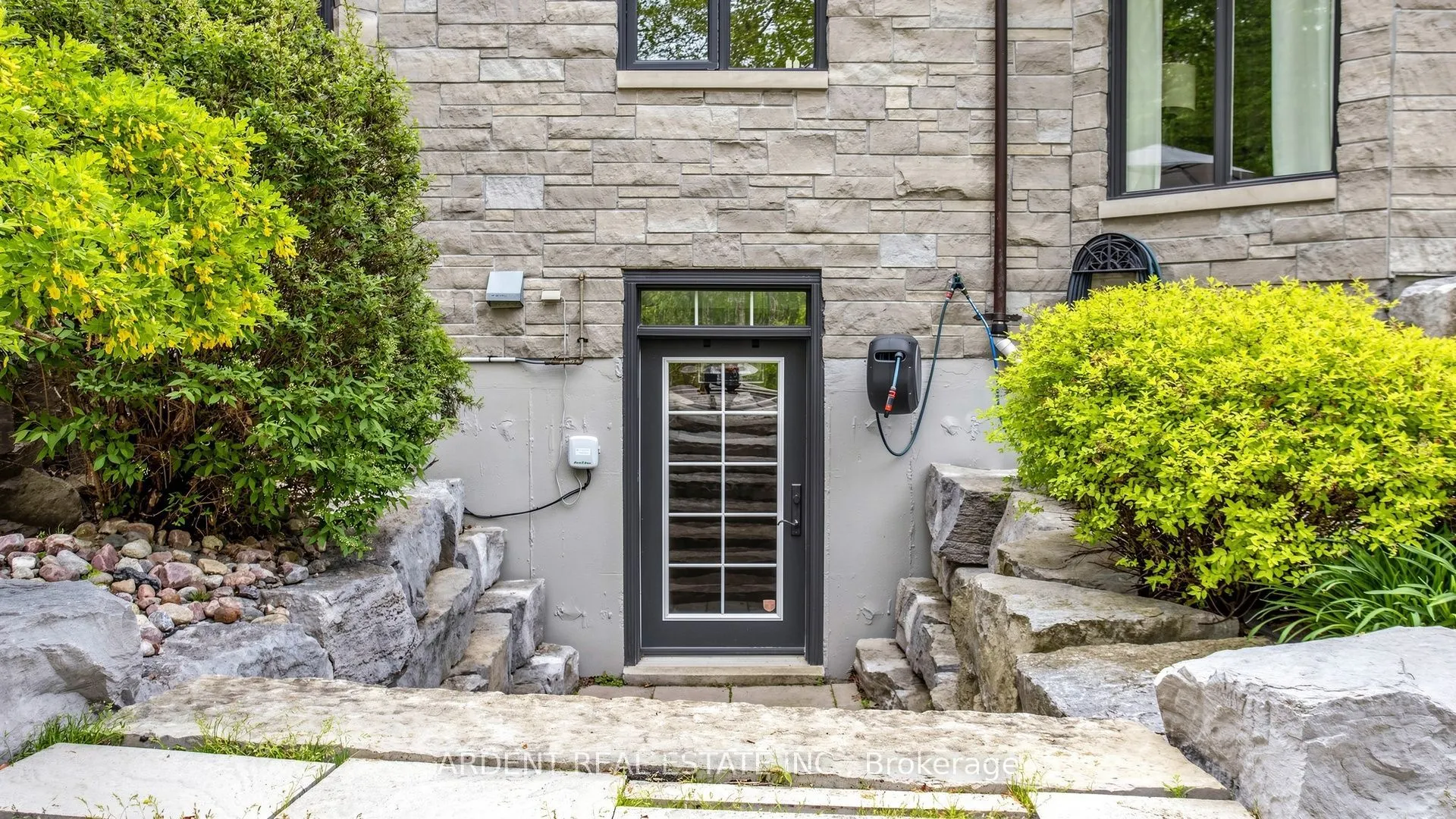 156 Willow Farm Lane