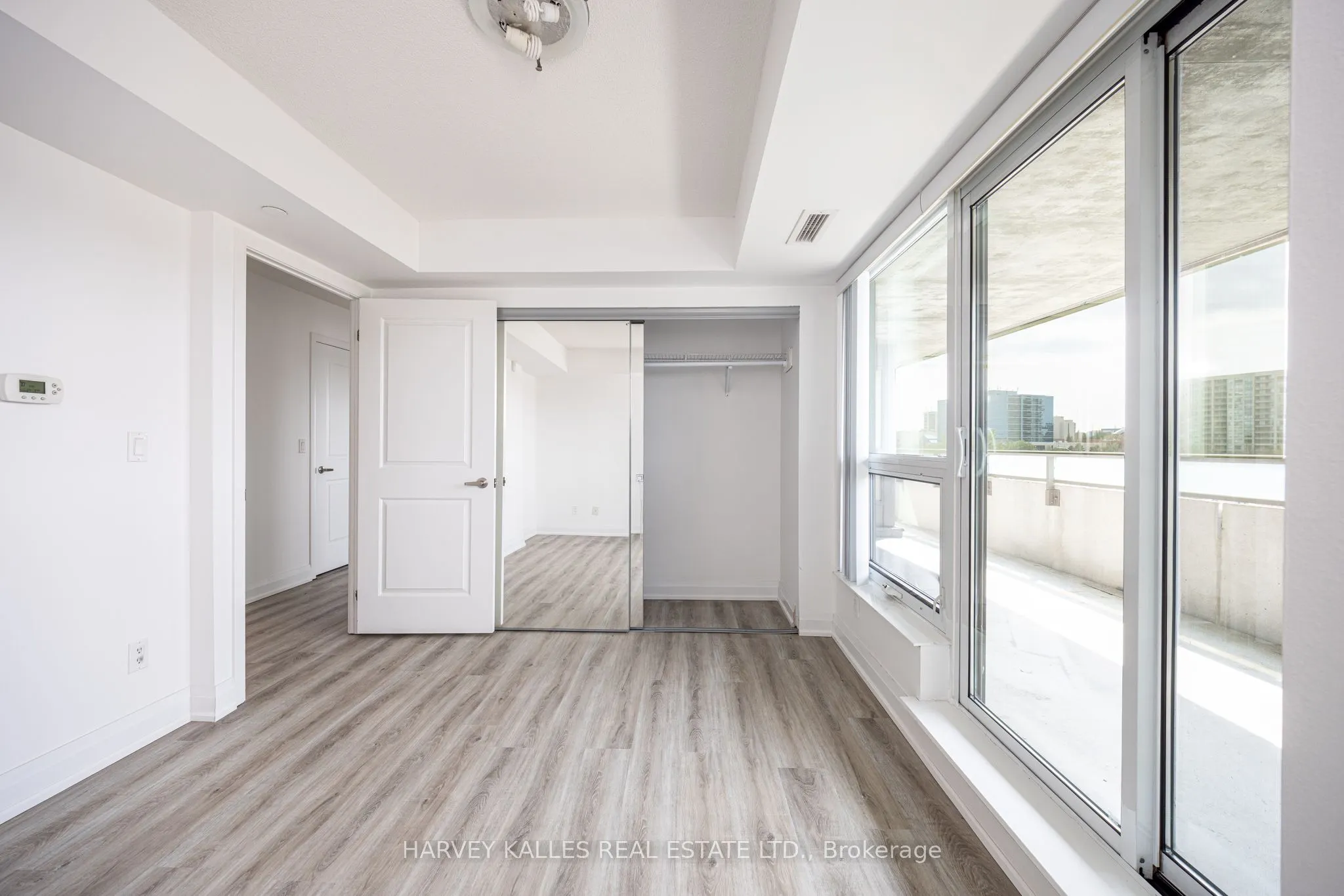 75 Norman Bethune Avenue #317