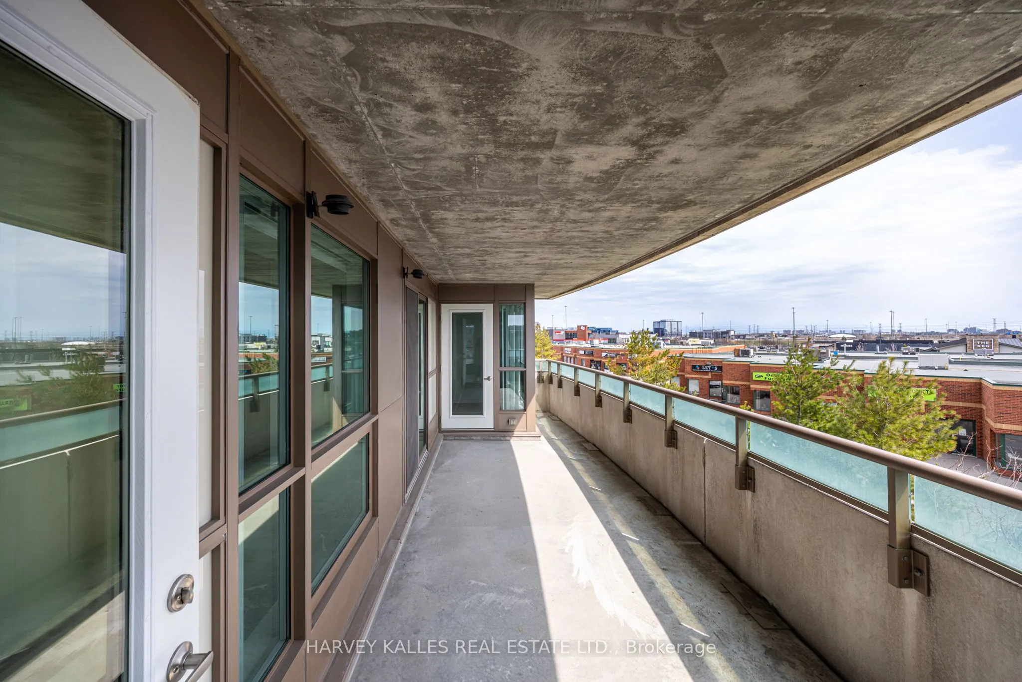 75 Norman Bethune Avenue #317