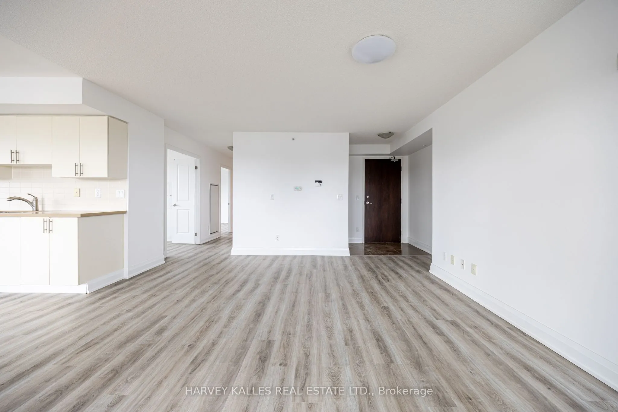 75 Norman Bethune Avenue #317