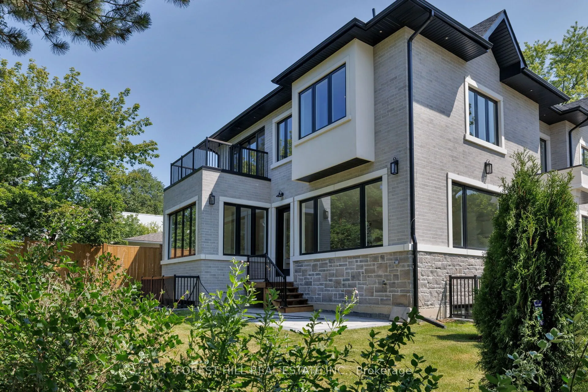 5 Cedar Crescent