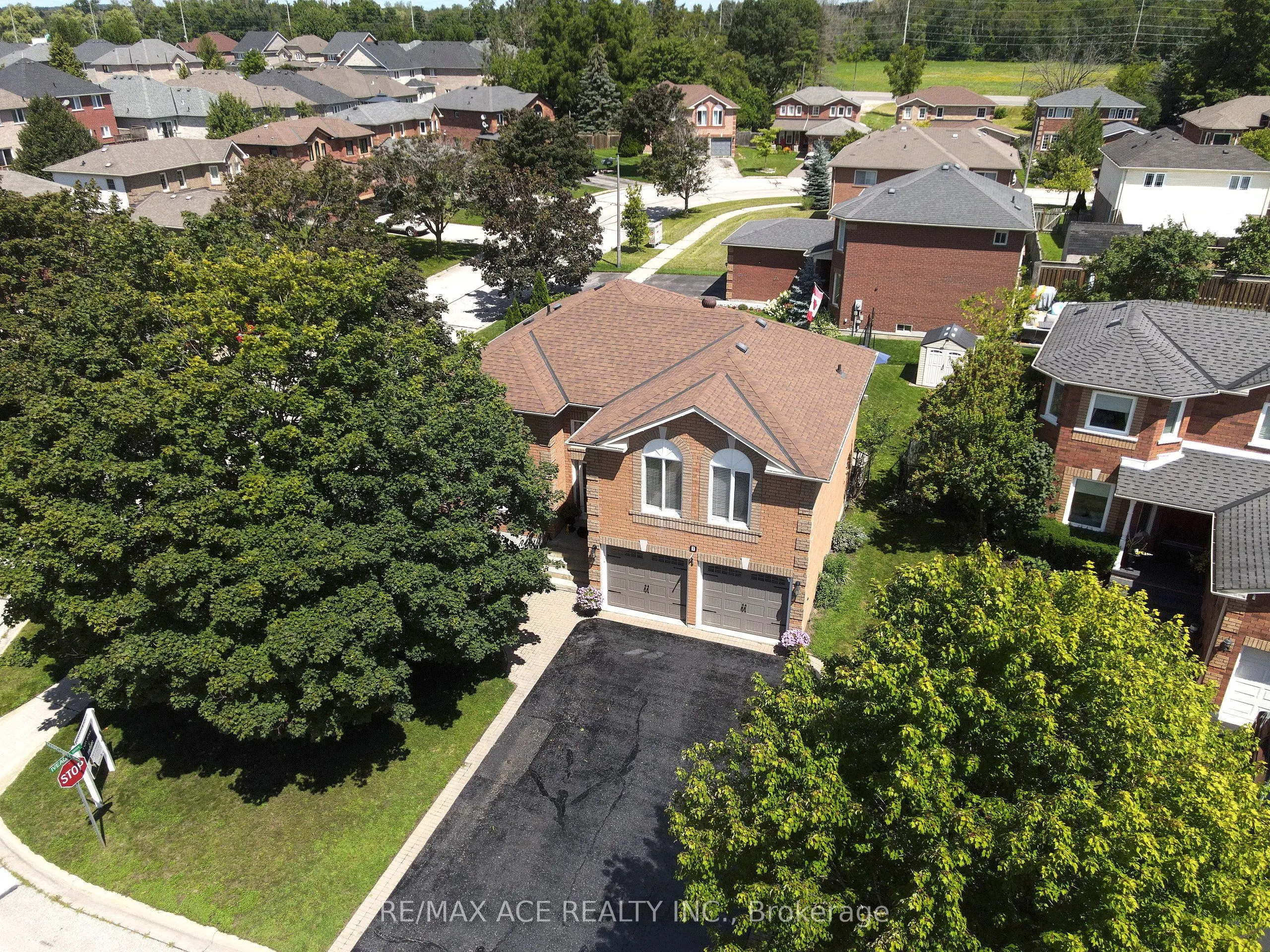 1 Margaret Place