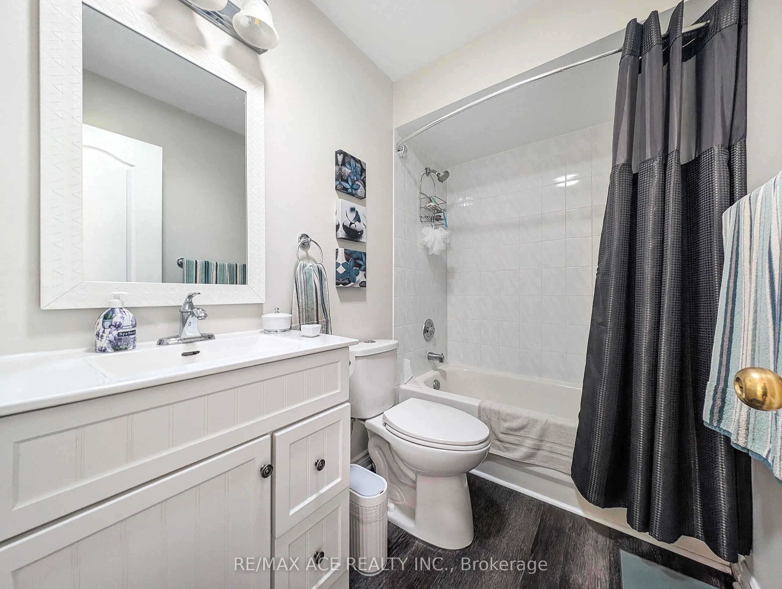 1 Margaret Place