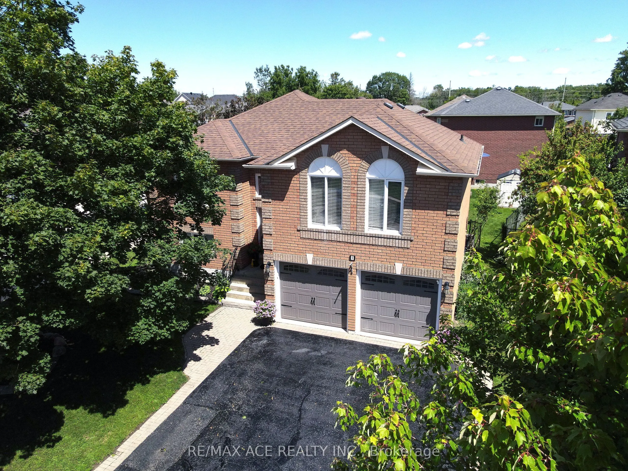 1 Margaret Place