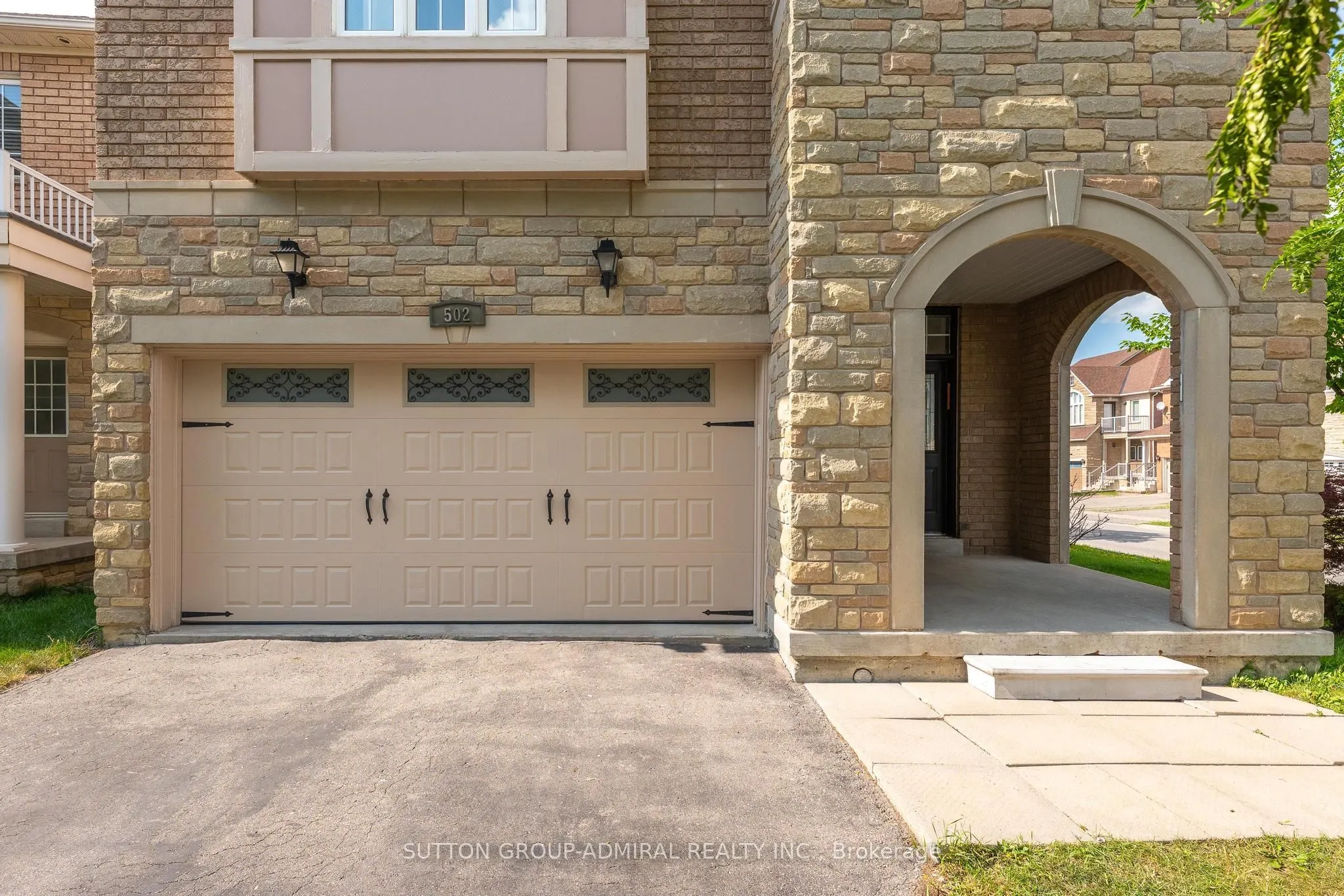 502 Apple Blossom Drive